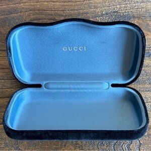 Luxurious Gucci Black Velvet Eyeglasses Sunlgasses Case